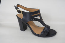 Cargar imagen en el visor de la galería, zapato-formal-mujer

