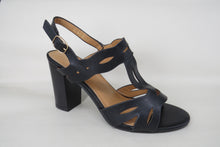 Cargar imagen en el visor de la galería, zapato-formal-mujer
